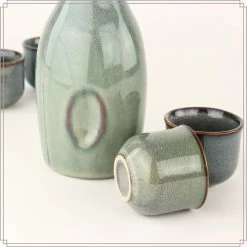 OTIX Sakeset Voor Rijstwijn 5 Delig Van Aardewerk Met 4 Kopjes En Een Fles 9 OTIX Sakeset Voor Rijstwijn 5 Delig Van Aardewerk Met 4 Kopjes En Een Fles -Beroemde Servies Winkel 1000049536 0111