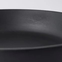 Mica Decorations Tomar Schaal - H6 X Ø26 Cm - Mangohout - Zwart 8 Mica Decorations Tomar Schaal - H6 X Ø26 Cm - Mangohout - Zwart -Beroemde Servies Winkel 1000058461 0110